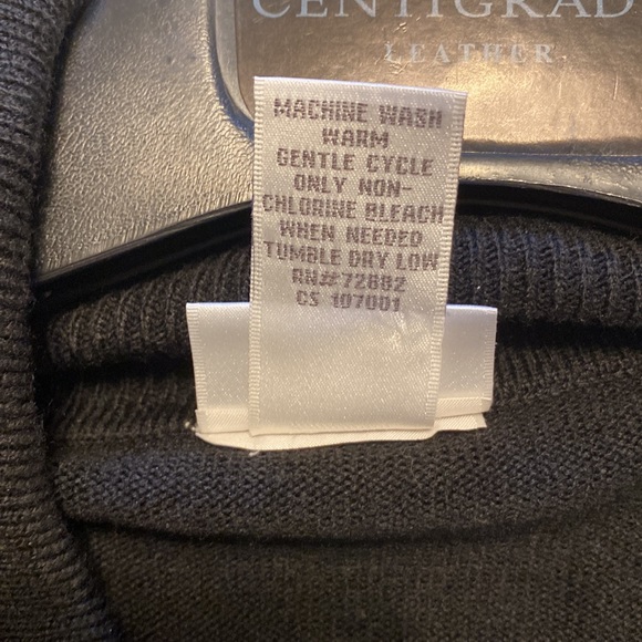 Women’s black sweater - Picture 5 of 5